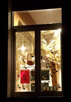 Unser geschmücktes Fenster